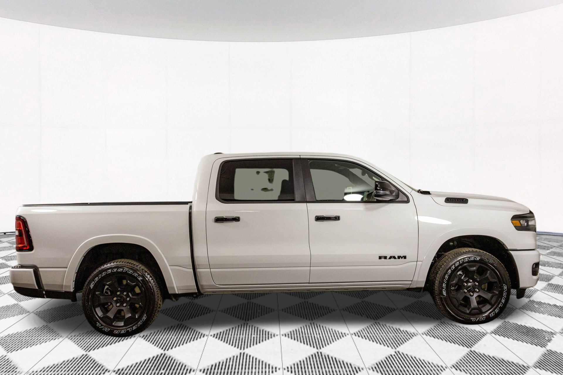 New 2026 RAM 1500 Big Horn AWD/4WD image 9