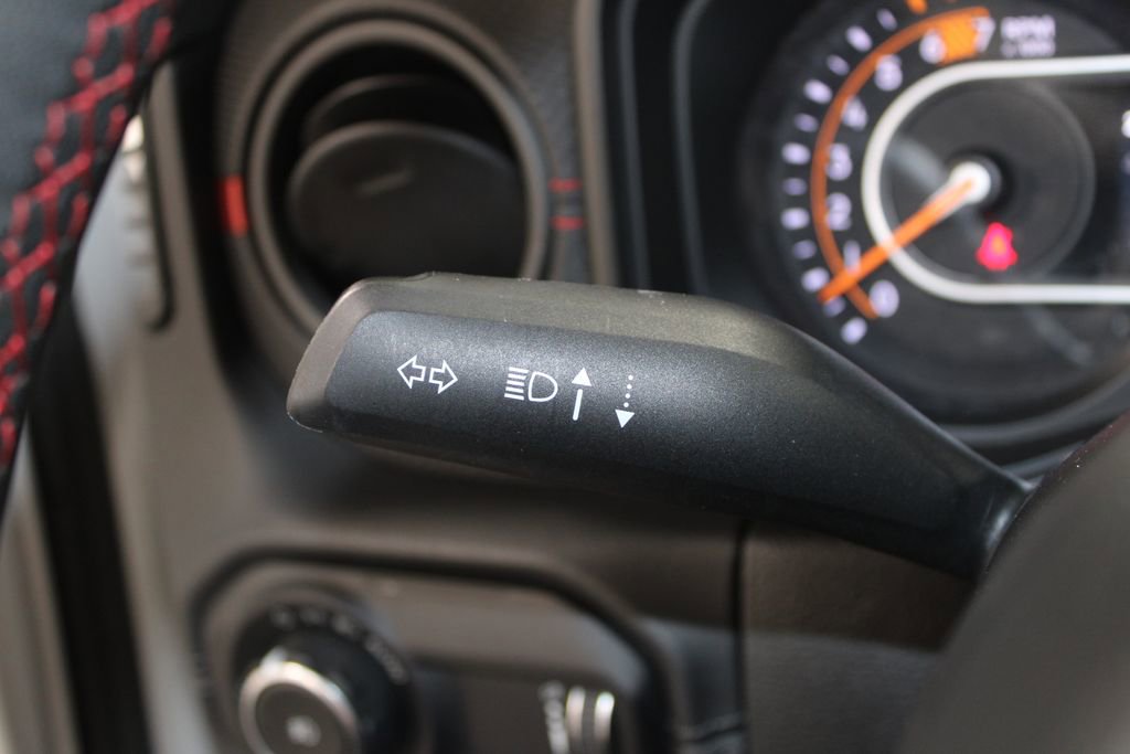 Used 2024 Jeep Wrangler Unlimited Rubicon image 39