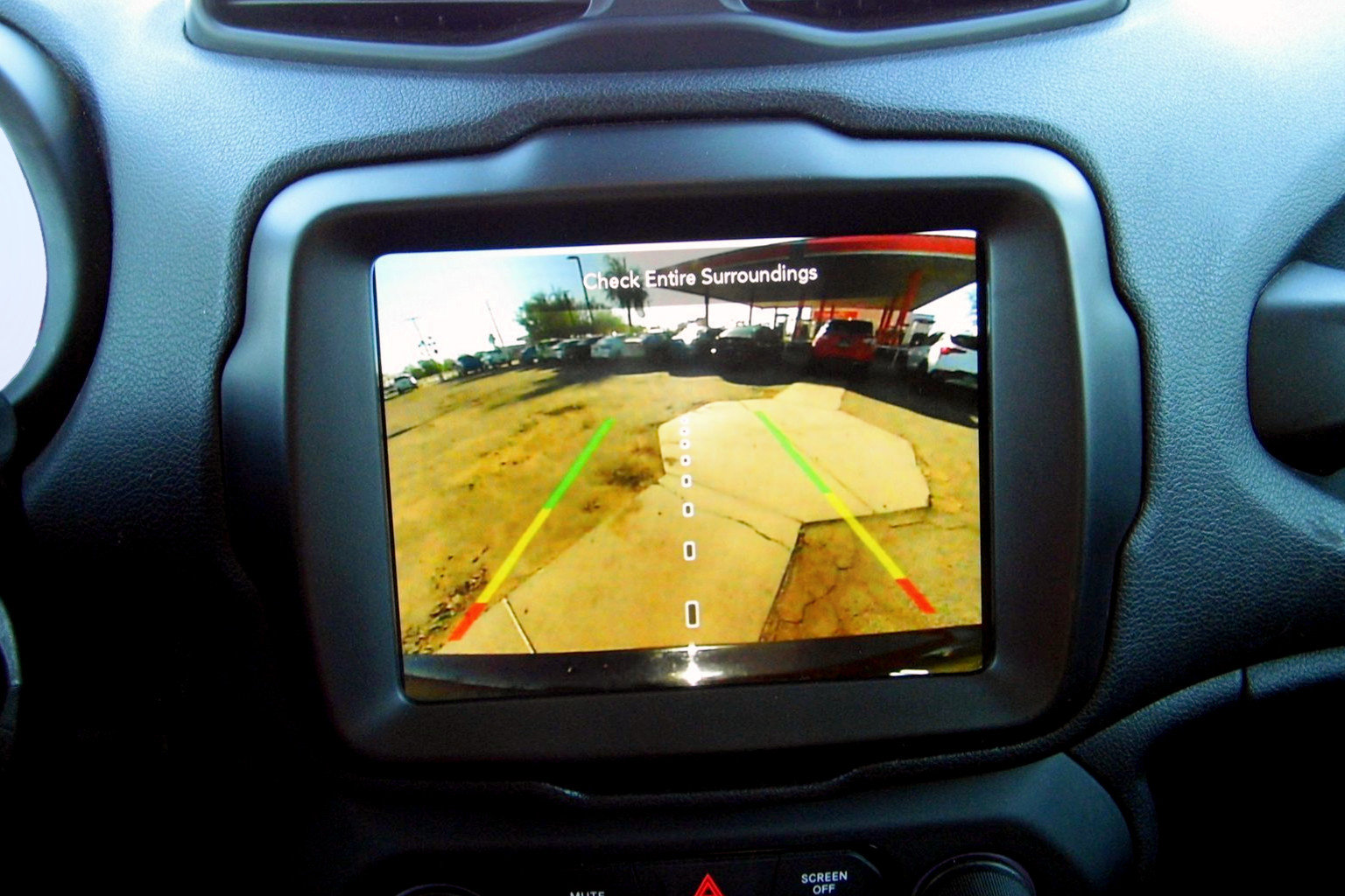 Used 2023 Jeep Renegade Latitude image 17