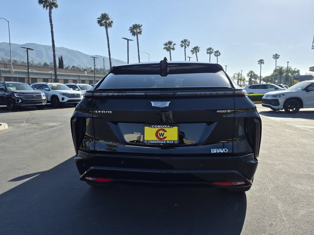 Used 2024 Cadillac Lyriq Sport RWD image 7
