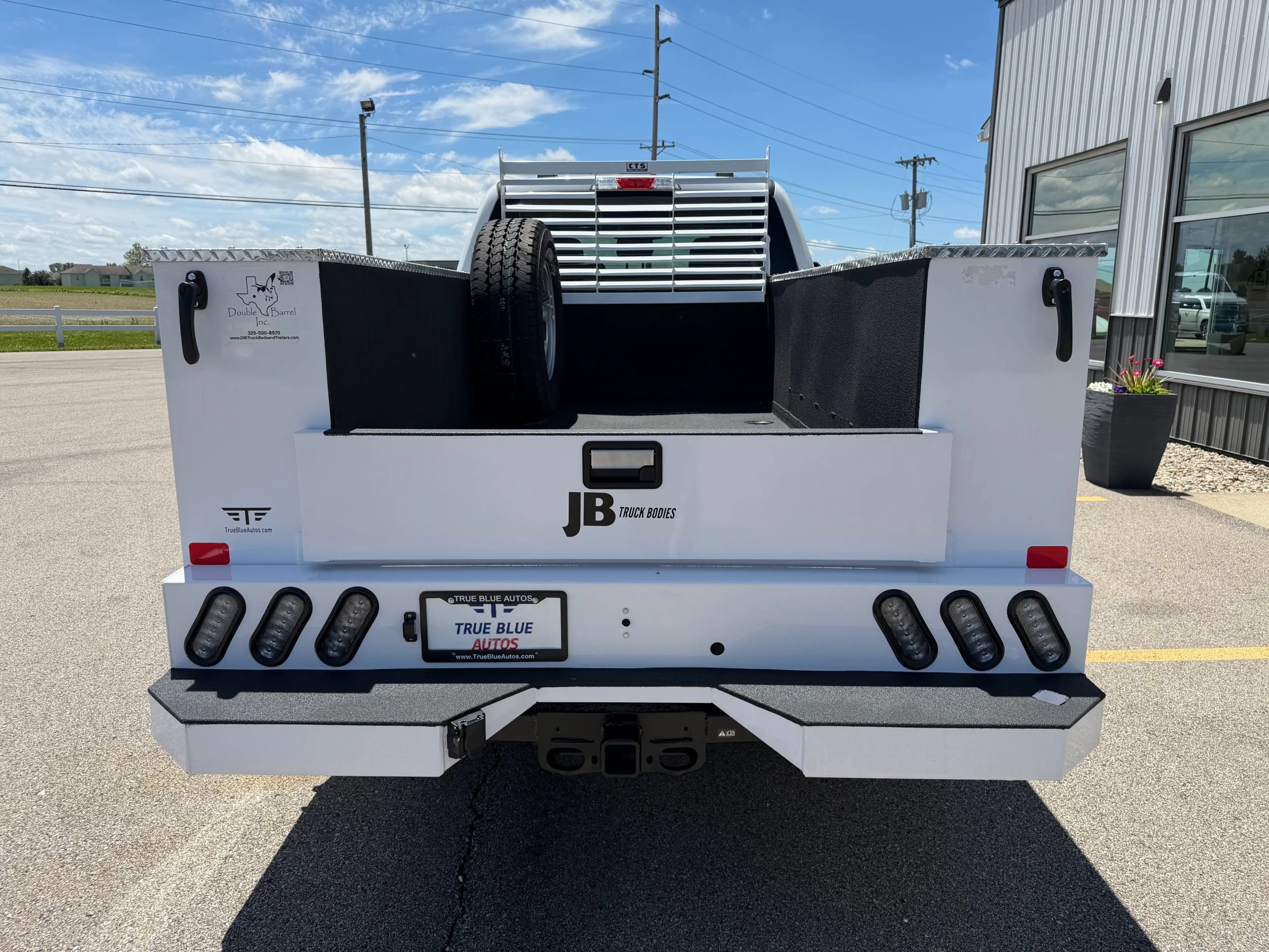 Used 2025 Ford F350 XLT AWD/4WD image 10