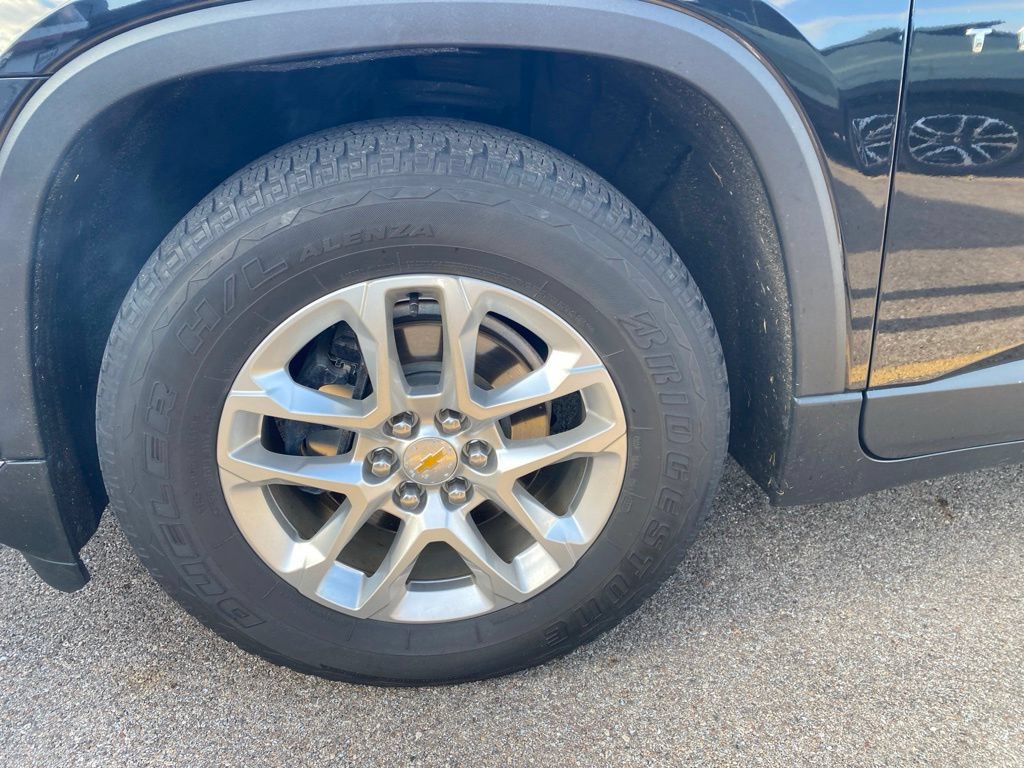 Used 2019 Chevrolet Traverse LT AWD/4WD image 12