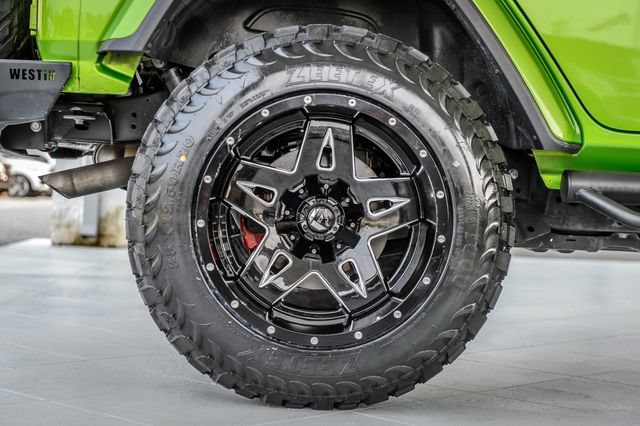 Used 2019 Jeep Wrangler Unlimited Sahara AWD/4WD image 13