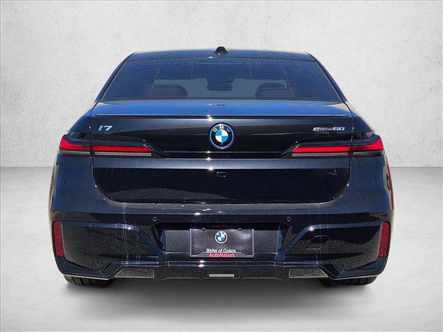 New 2025 BMW i7 eDrive50 w/ M Sport Package image 7