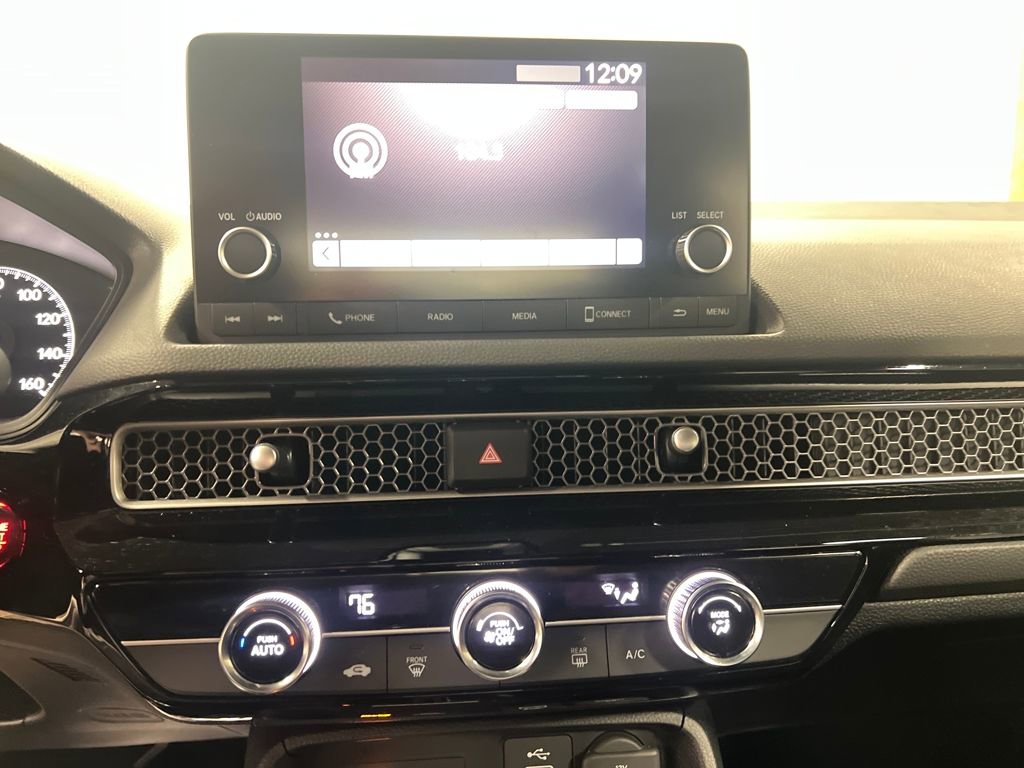 Used 2023 Honda Civic Sport image 22