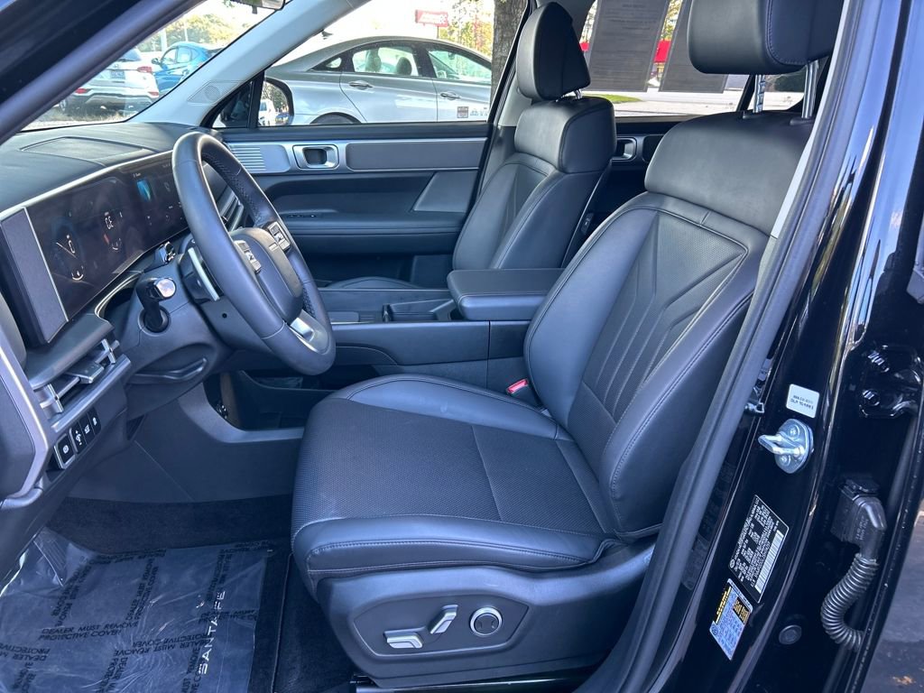 Used 2025 Hyundai Santa Fe SEL image 13