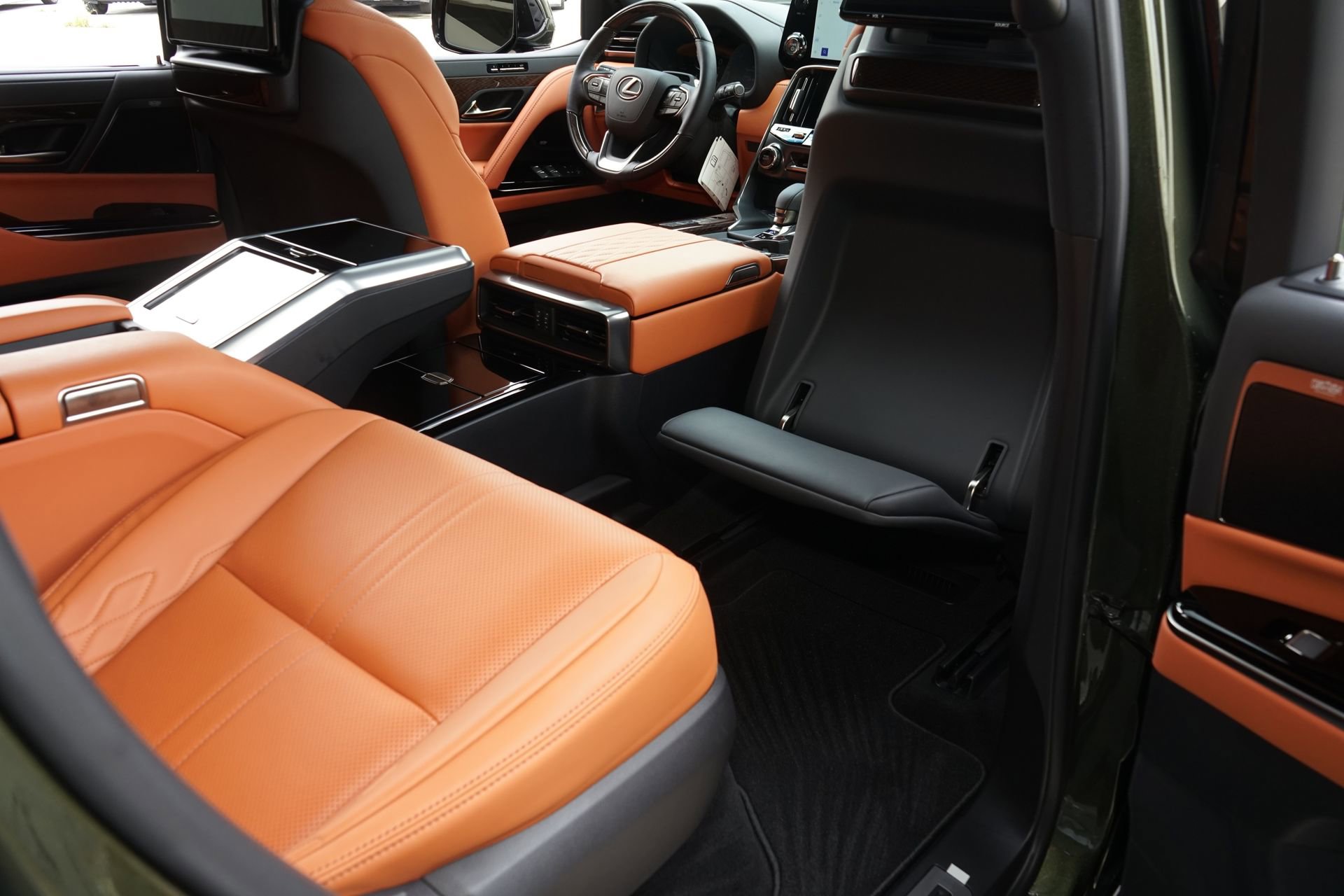 Used 2026 Lexus LX 700h Ultra Luxury AWD/4WD image 23