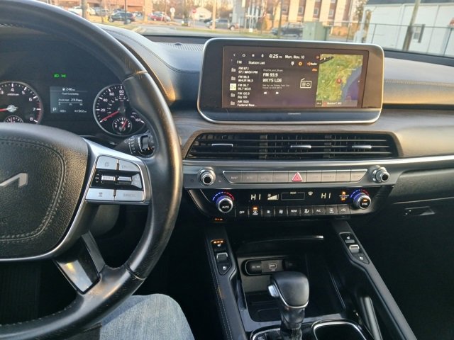 Used 2022 Kia Telluride EX w/ EX Premium Package image 29