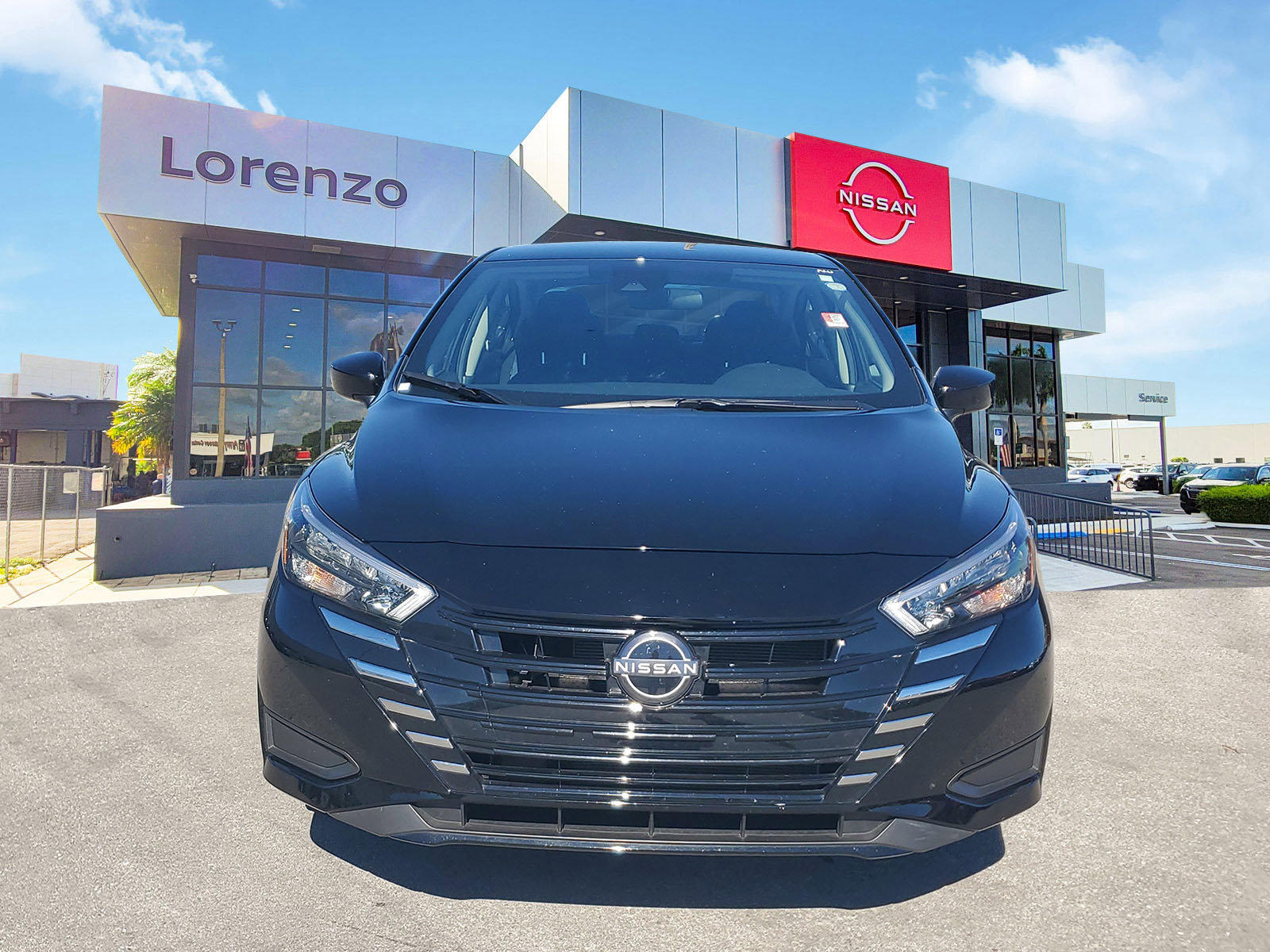 Certified 2025 Nissan Versa SV image 2