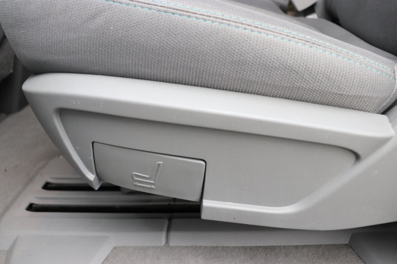 Used 2017 Chevrolet Traverse LS image 26