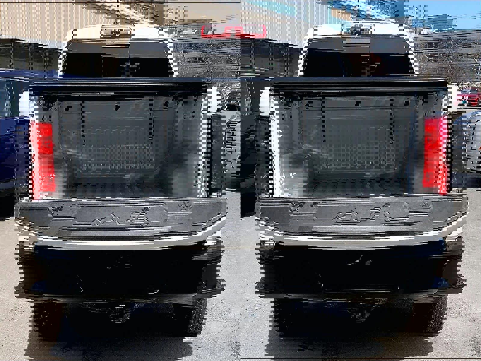 Used 2024 Chevrolet Colorado Z71 w/ Z71 Convenience Package 2 image 31