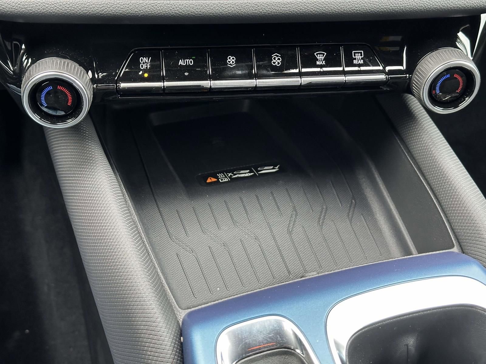 New 2026 Chevrolet Equinox EV LT w/ Convenience Package II image 12