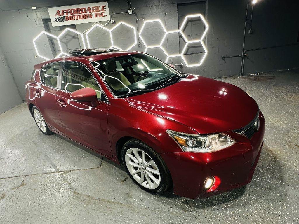 Used 2013 Lexus CT 200h FWD image 7