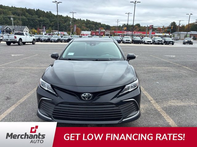 Used 2024 Toyota Camry LE FWD image 2