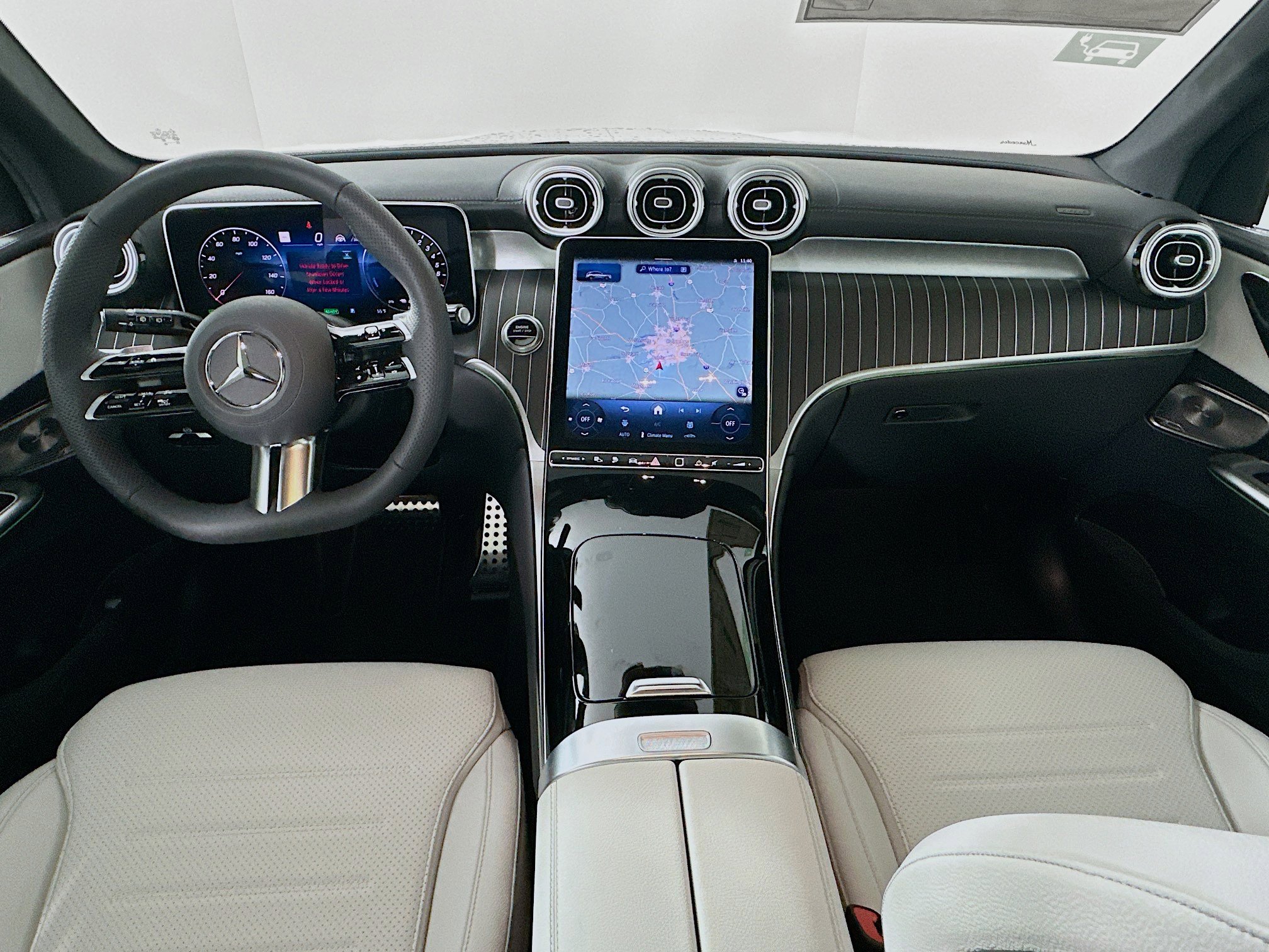 Certified 2025 Mercedes-Benz GLC 350e 4MATIC image 28