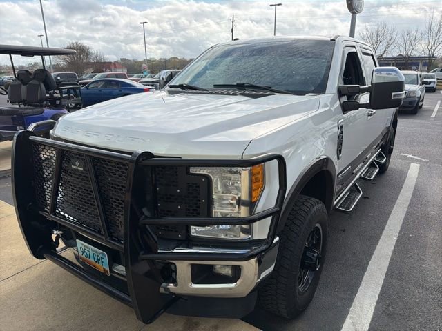 Used 2017 Ford F350 Lariat w/ Lariat Ultimate Package image 2