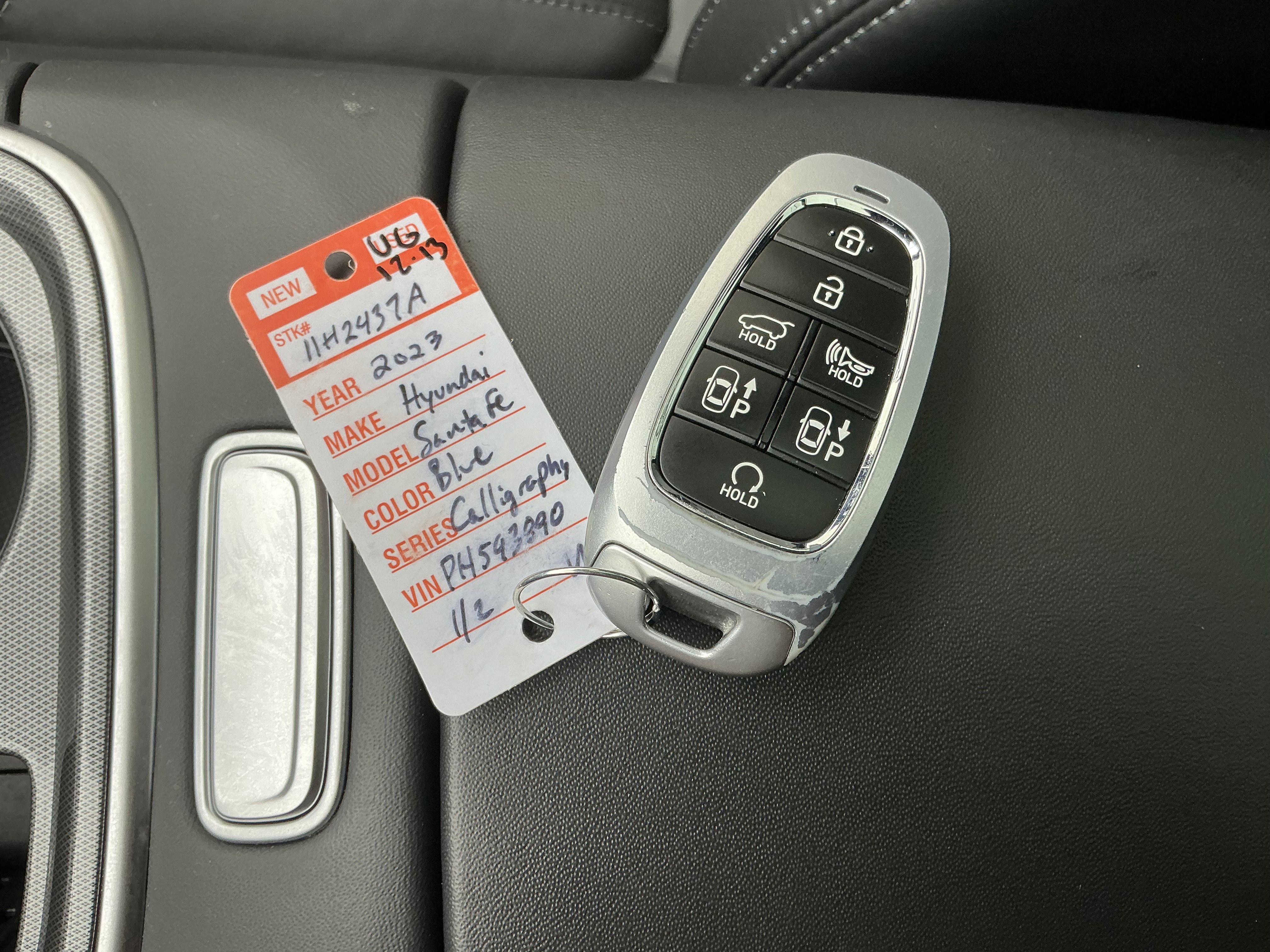 Used 2023 Hyundai Santa Fe Calligraphy w/ Cargo Package image 8