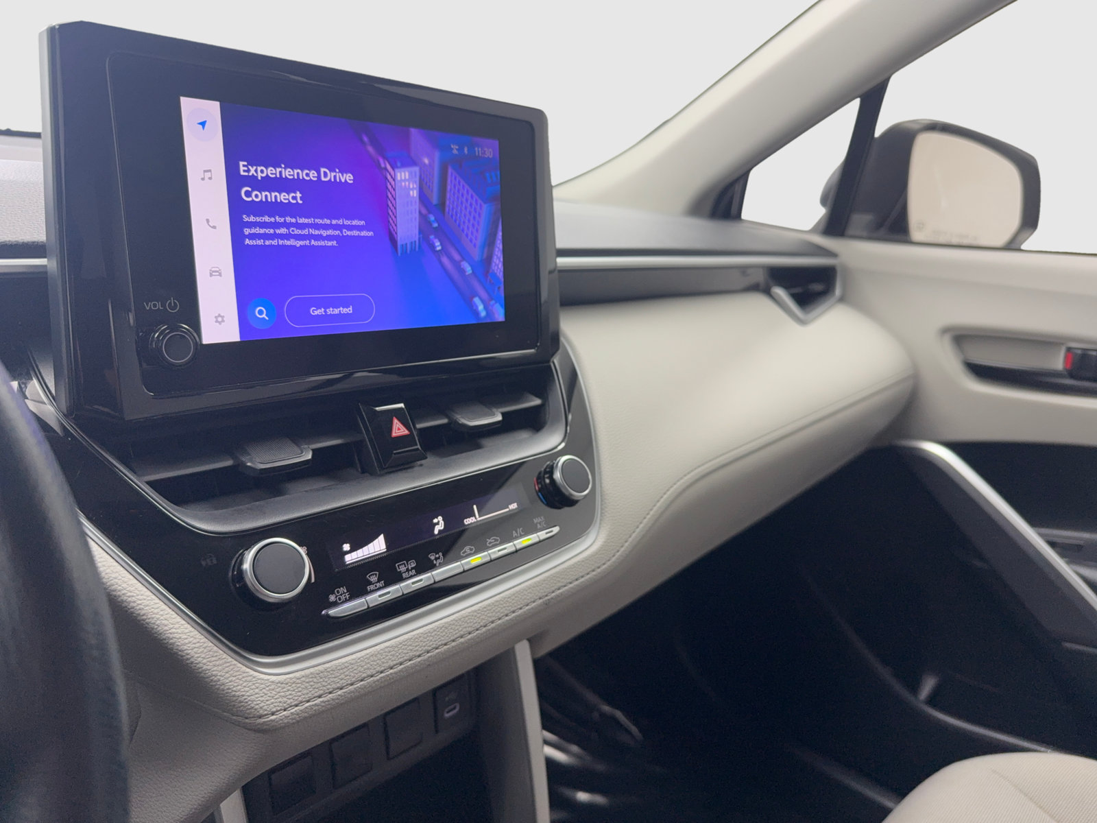 Used 2024 Toyota Corolla Cross L FWD image 22