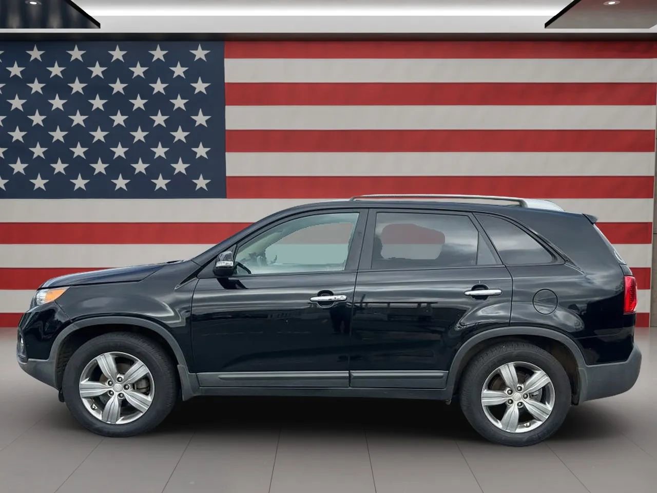 Used 2013 Kia Sorento EX w/ Premium Plus Pkg FWD image 4