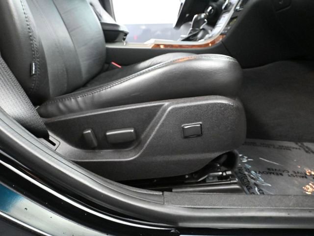 Used 2010 Cadillac CTS Premium AWD/4WD image 46