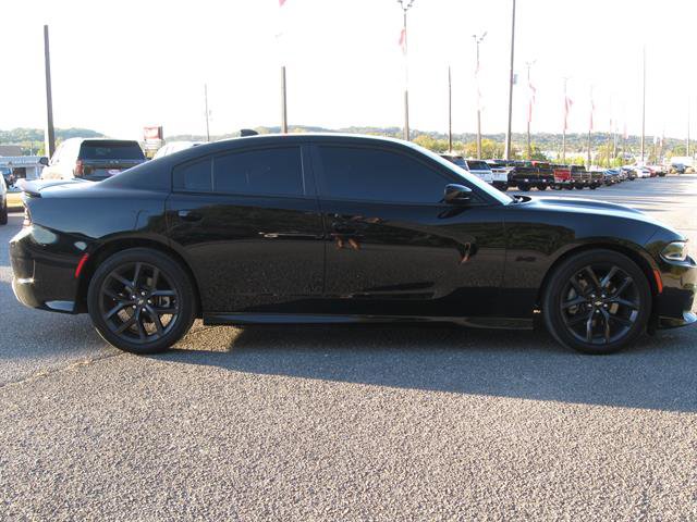 Used 2023 Dodge Charger R/T w/ Blacktop Package image 10