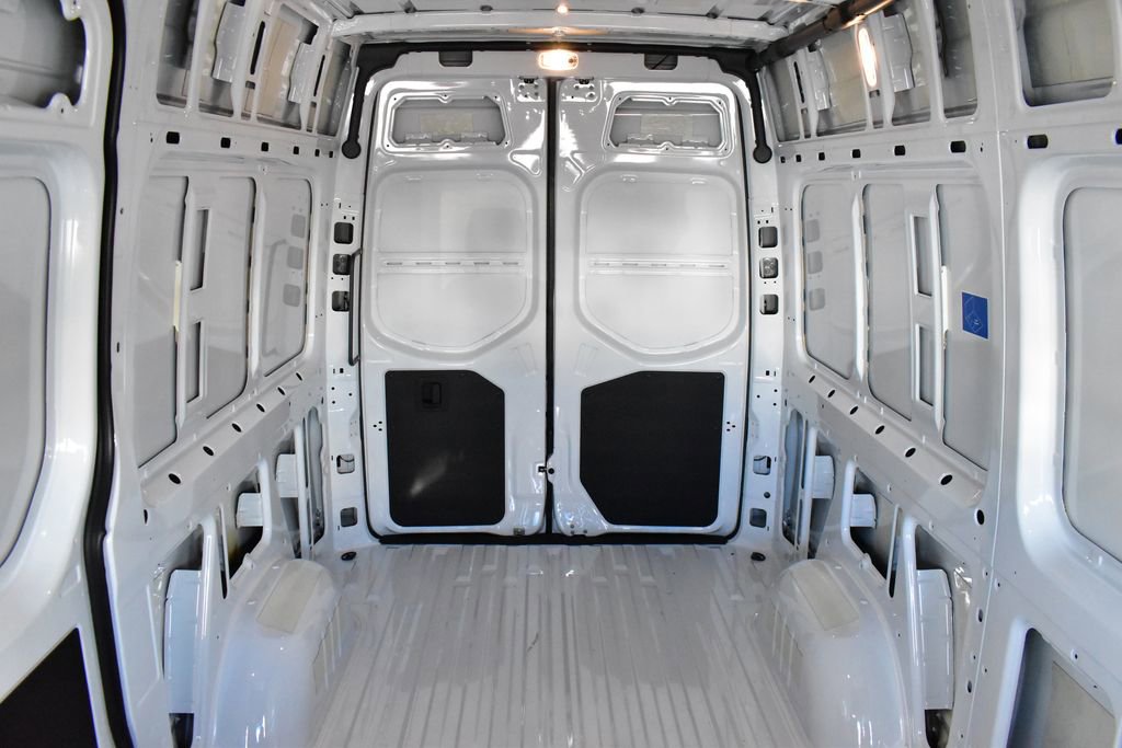 New 2025 Mercedes-Benz Sprinter 2500 image 28
