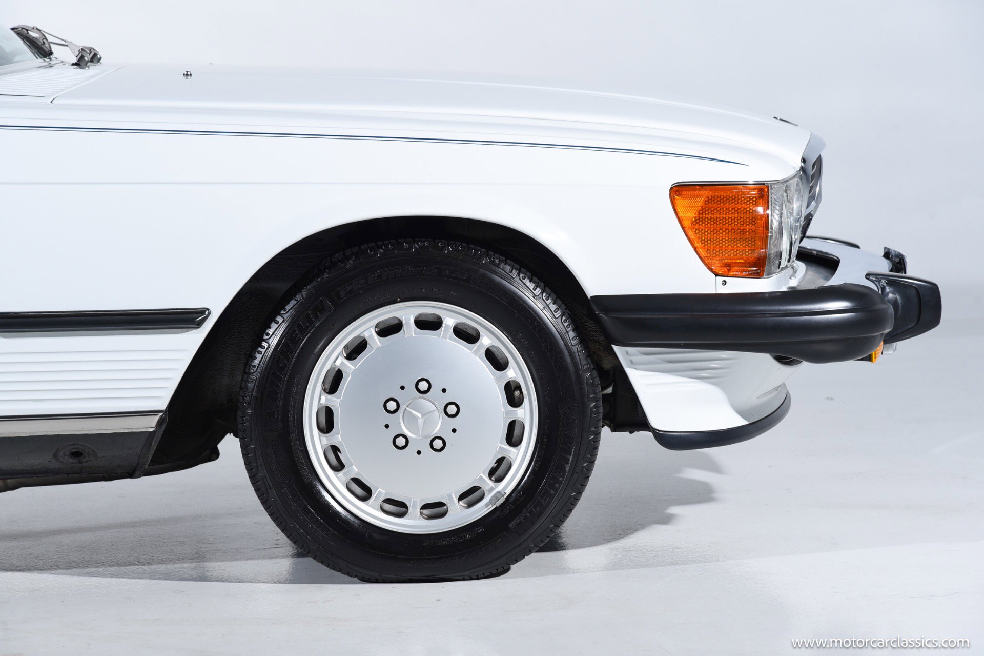 Used 1989 Mercedes-Benz 560 SL image 22