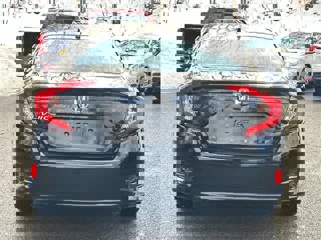 Used 2018 Honda Civic EX image 4