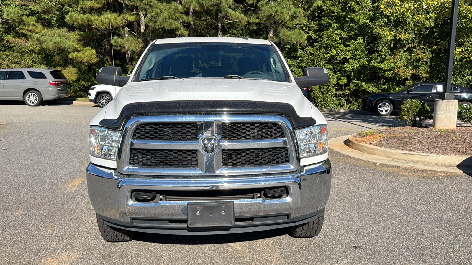 Used 2018 RAM 2500 Tradesman w/ Chrome Appearance Group AWD/4WD image 3