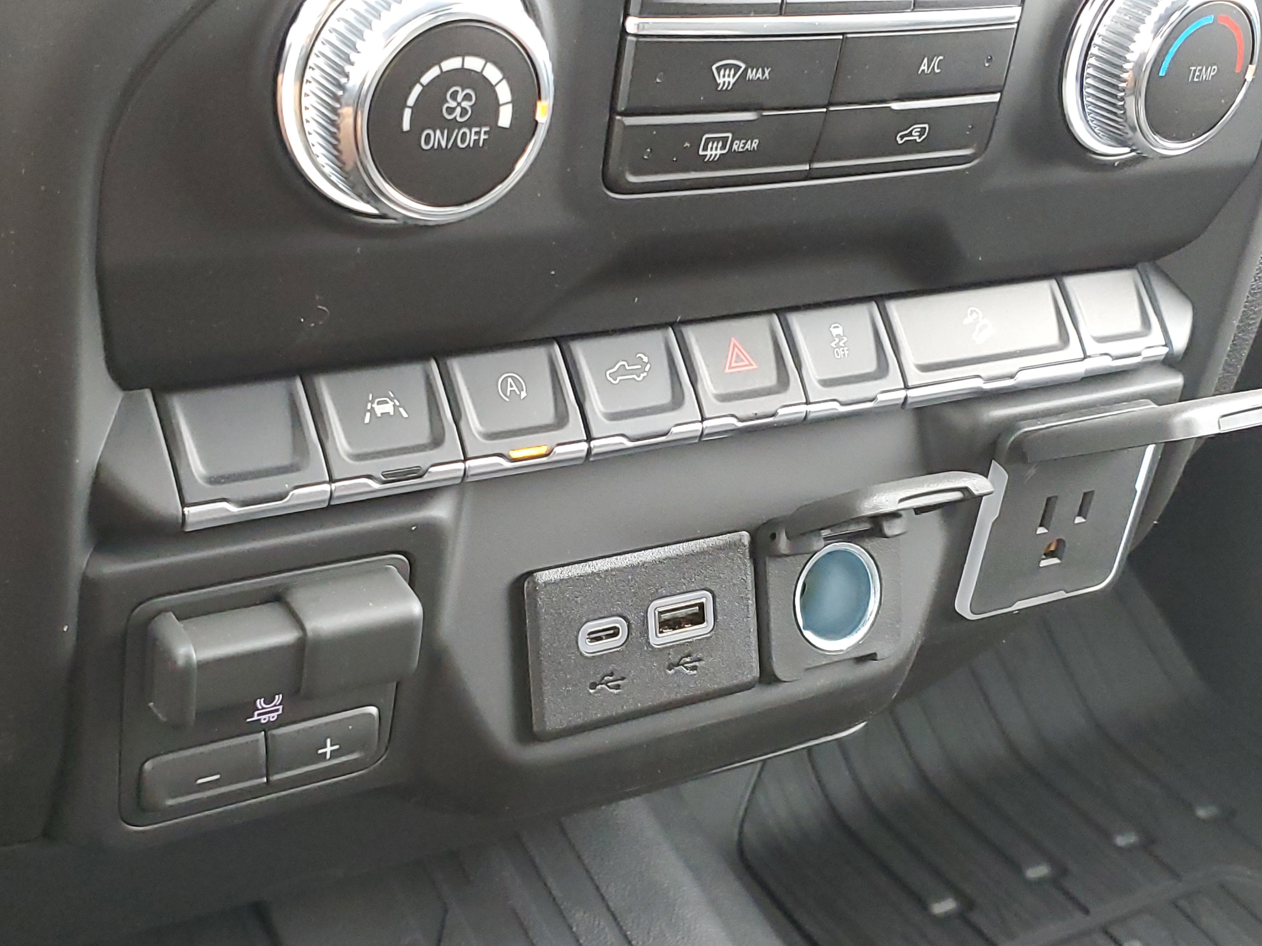 New 2026 GMC Sierra 1500 Pro w/ Pro Value Package image 22