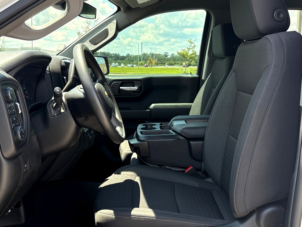 New 2024 Chevrolet Silverado 1500 Custom AWD/4WD image 11
