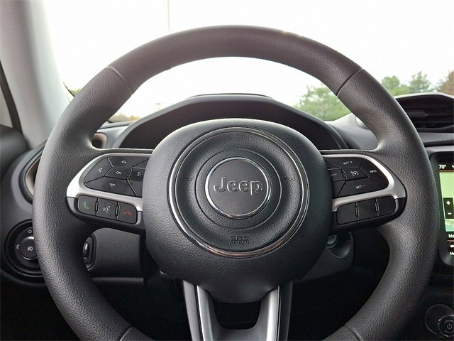 Used 2023 Jeep Renegade Latitude image 18