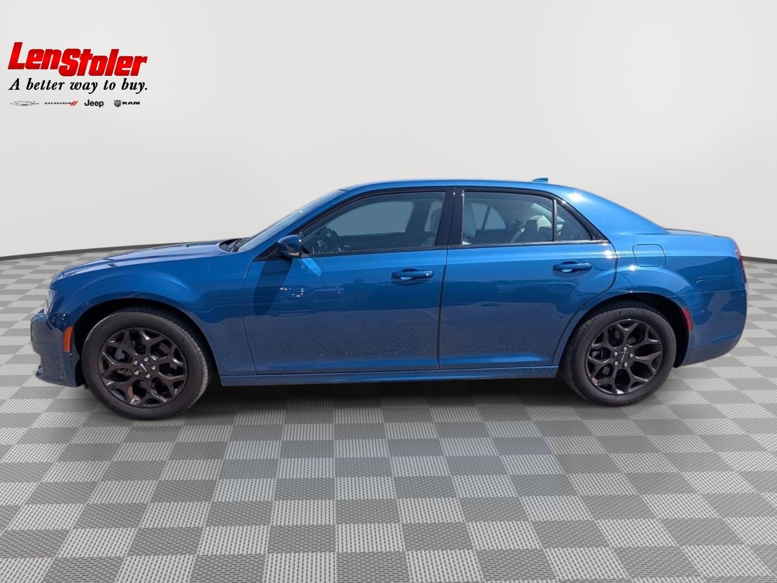 Used 2023 Chrysler 300 Touring L w/ Popular Equipment Group image 2