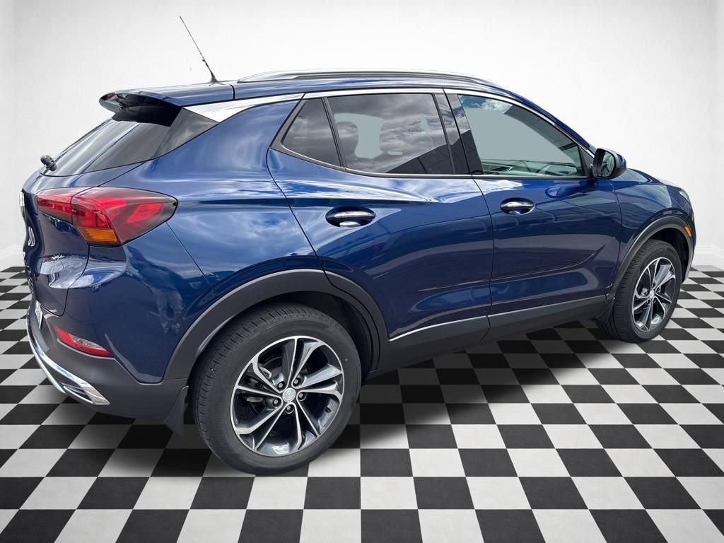 Certified 2022 Buick Encore GX Essence AWD/4WD image 31