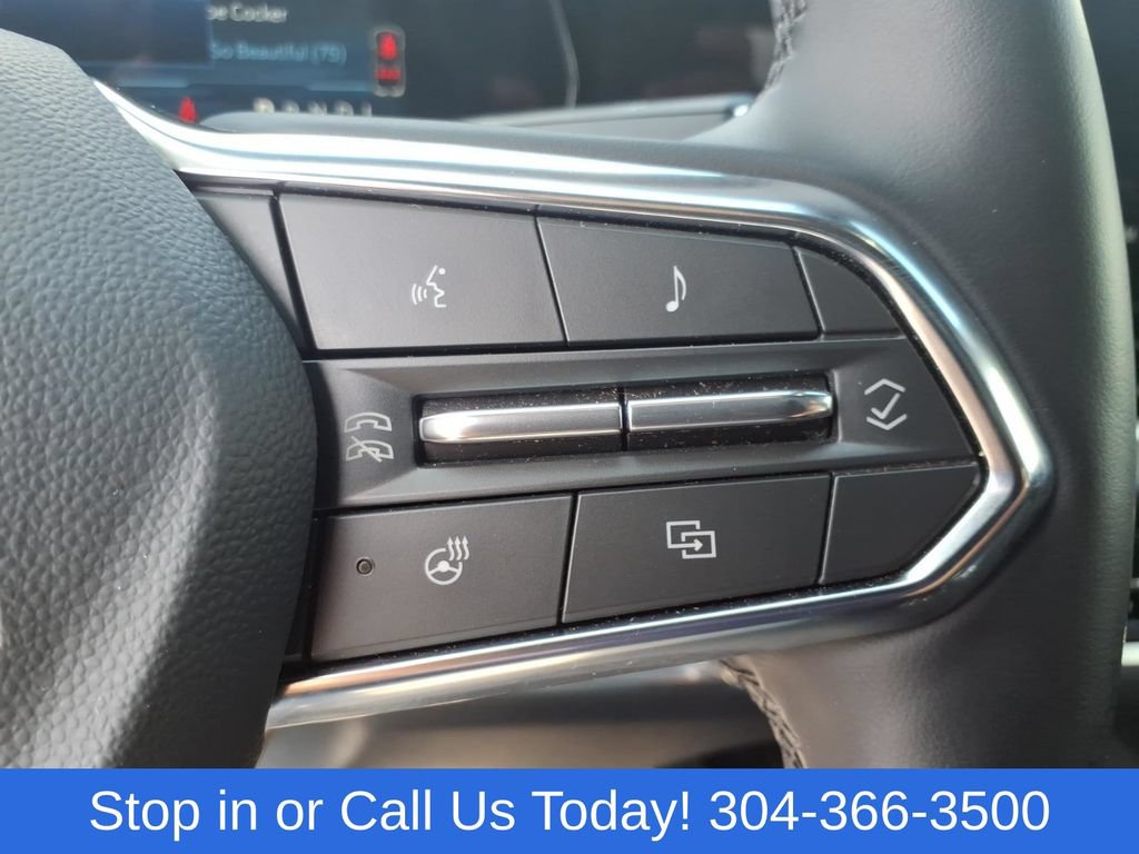 Used 2026 Chevrolet Equinox LT AWD/4WD image 19