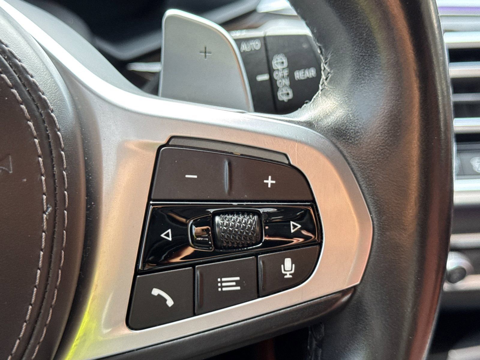 Used 2021 BMW X7 xDrive40i w/ M Sport Package image 30