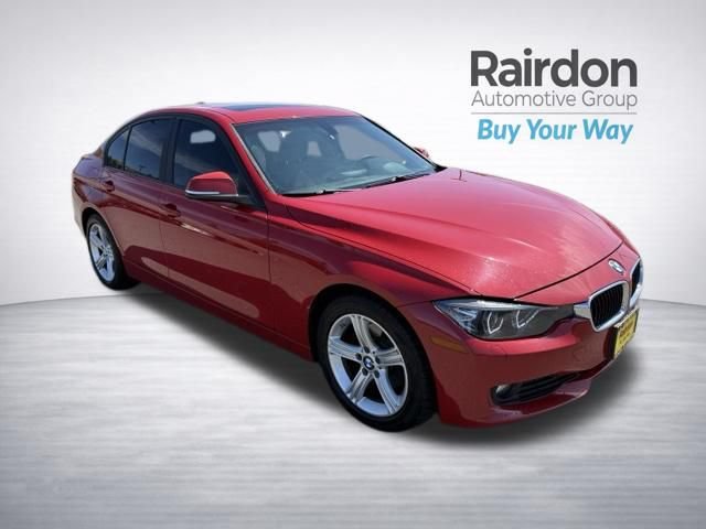 Used 2014 BMW 320i xDrive Sedan AWD/4WD image 1