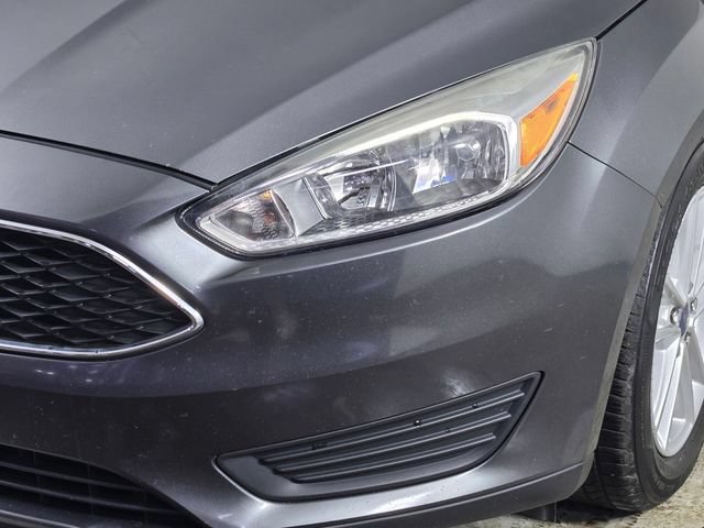 Used 2018 Ford Focus SE FWD image 9