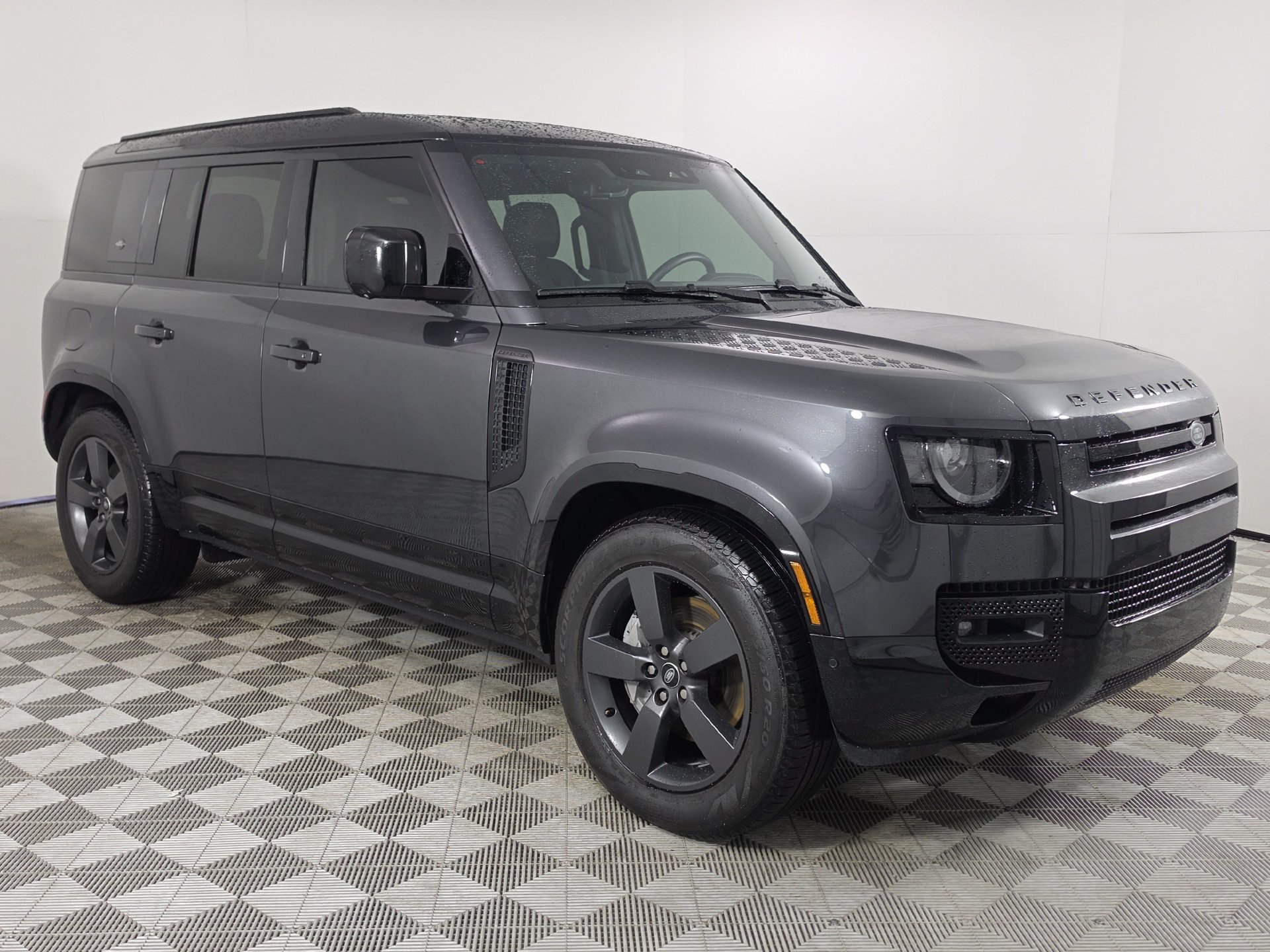 Used 2024 Land Rover Defender 110 X-Dynamic SE