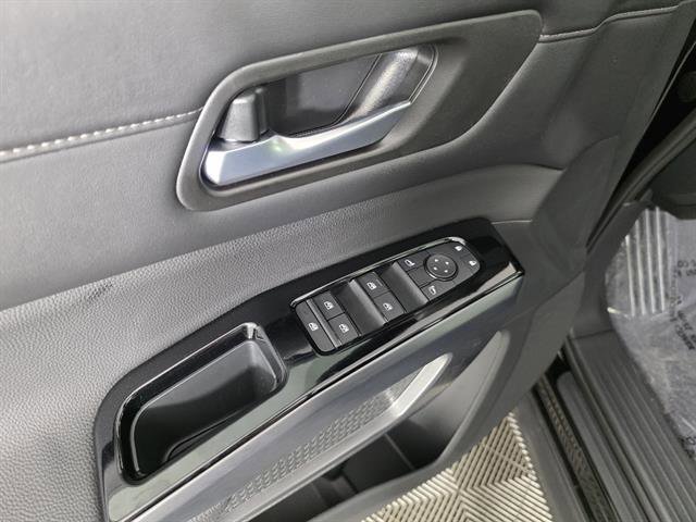 New 2026 Nissan Pathfinder SL w/ SL Premium Package AWD/4WD image 45