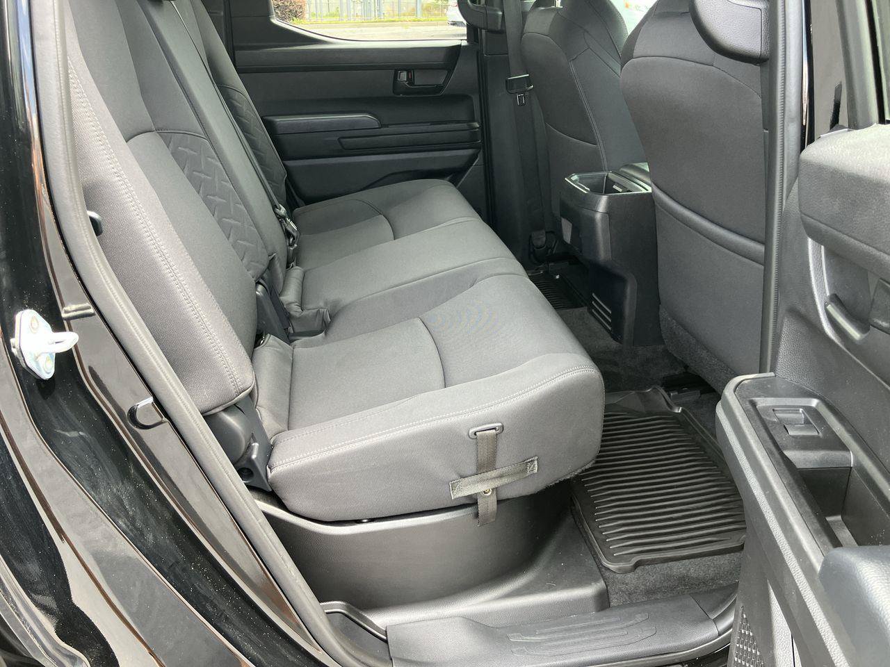 Certified 2024 Toyota Tacoma SR5 AWD/4WD image 28