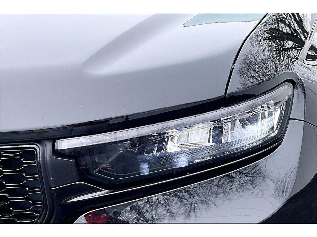 Used 2025 Jeep Grand Cherokee L Limited w/ Luxury Tech Group II image 33