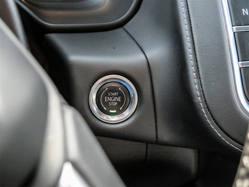 Used 2021 Chevrolet Tahoe Z71 w/ Luxury Package image 32