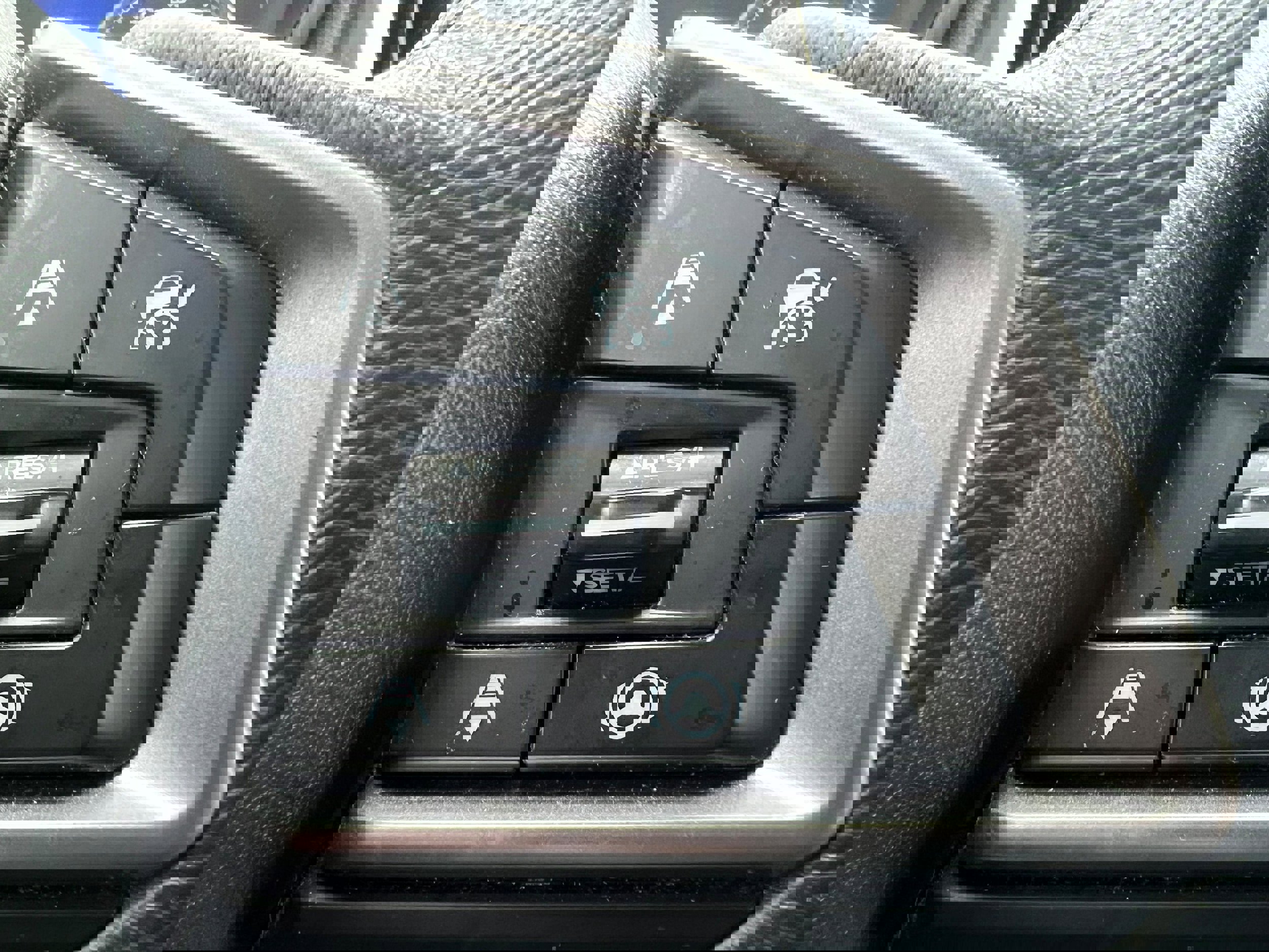 Used 2021 Subaru Ascent Premium w/ Convenience Package image 22