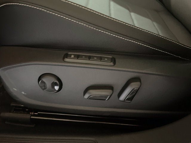 New 2026 Volkswagen Jetta SEL FWD image 15