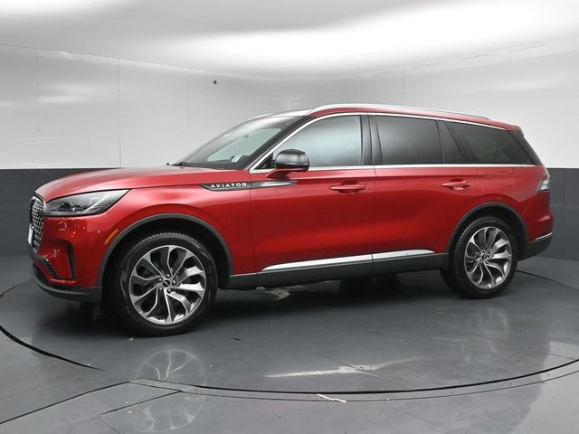 Certified 2025 Lincoln Aviator Reserve w/ Illumination Package AWD/4WD image 4
