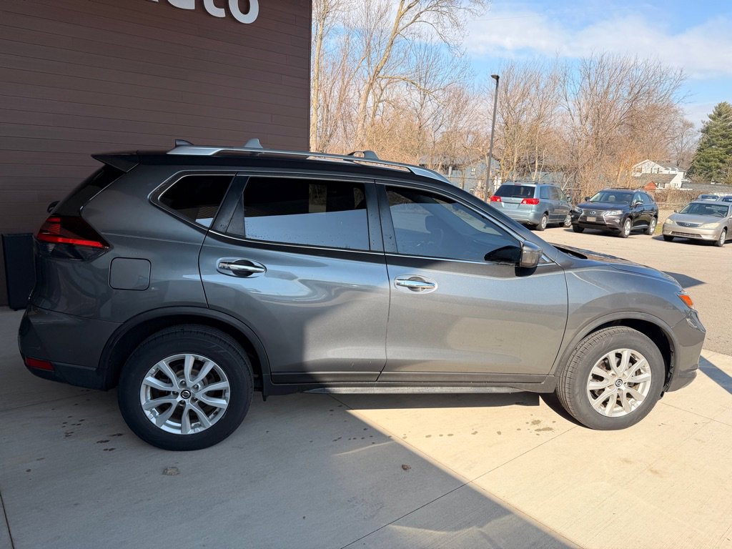 Used 2019 Nissan Rogue S w/ Special Edition Package image 8