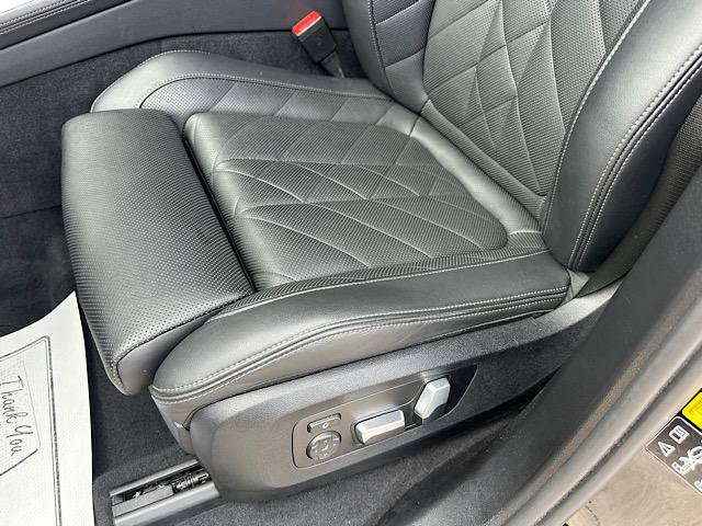 Used 2024 BMW X5 xDrive40i w/ Premium Package AWD/4WD image 15