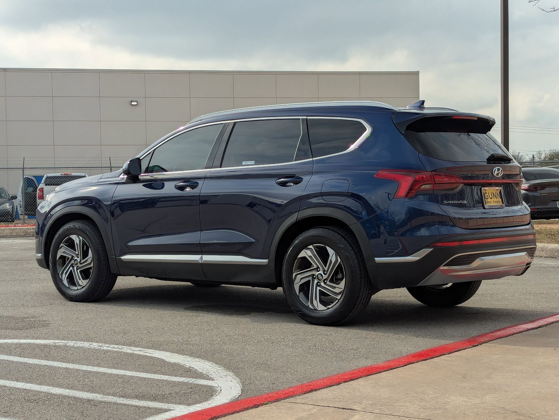 Used 2022 Hyundai Santa Fe SEL image 6