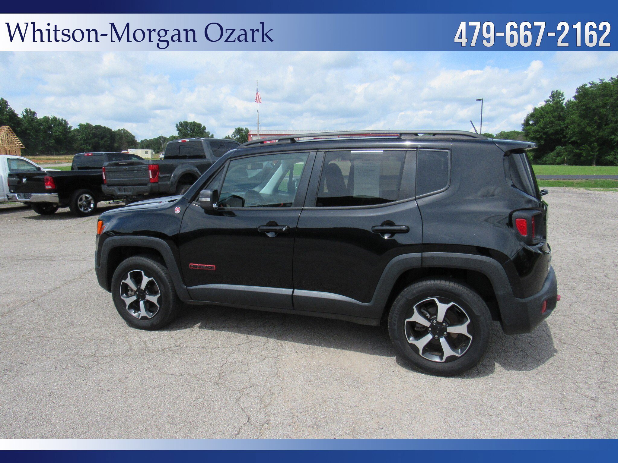 Used 2019 Jeep Renegade Trailhawk w/ UConnect 8.4 Nav Group AWD/4WD image 9